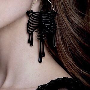 Jewelry | Dripping Ribs Ribcage Spinal Cord Skeleton Gothic Creepy ...